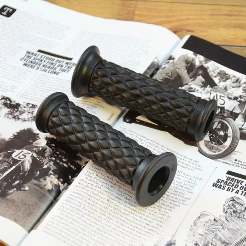 Retro Rubber Motorcycle Handlebar Grips 7/8" 22mm Non Slip Motorcycle Handle Grips Compatible With ATV Motorbike Pit Bike